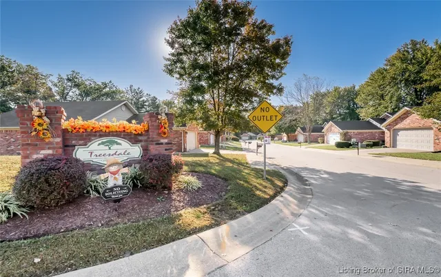 $239,500 | 4203 Treesdale Drive, Sellersburg, IN 47172