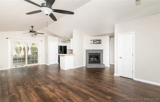 $239,500 | 4203 Treesdale Drive, Sellersburg, IN 47172