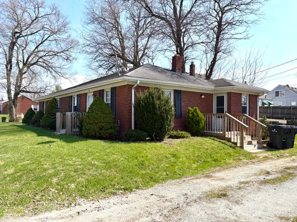 $170,000 | 705 West 29th Street, Anderson, IN 46016