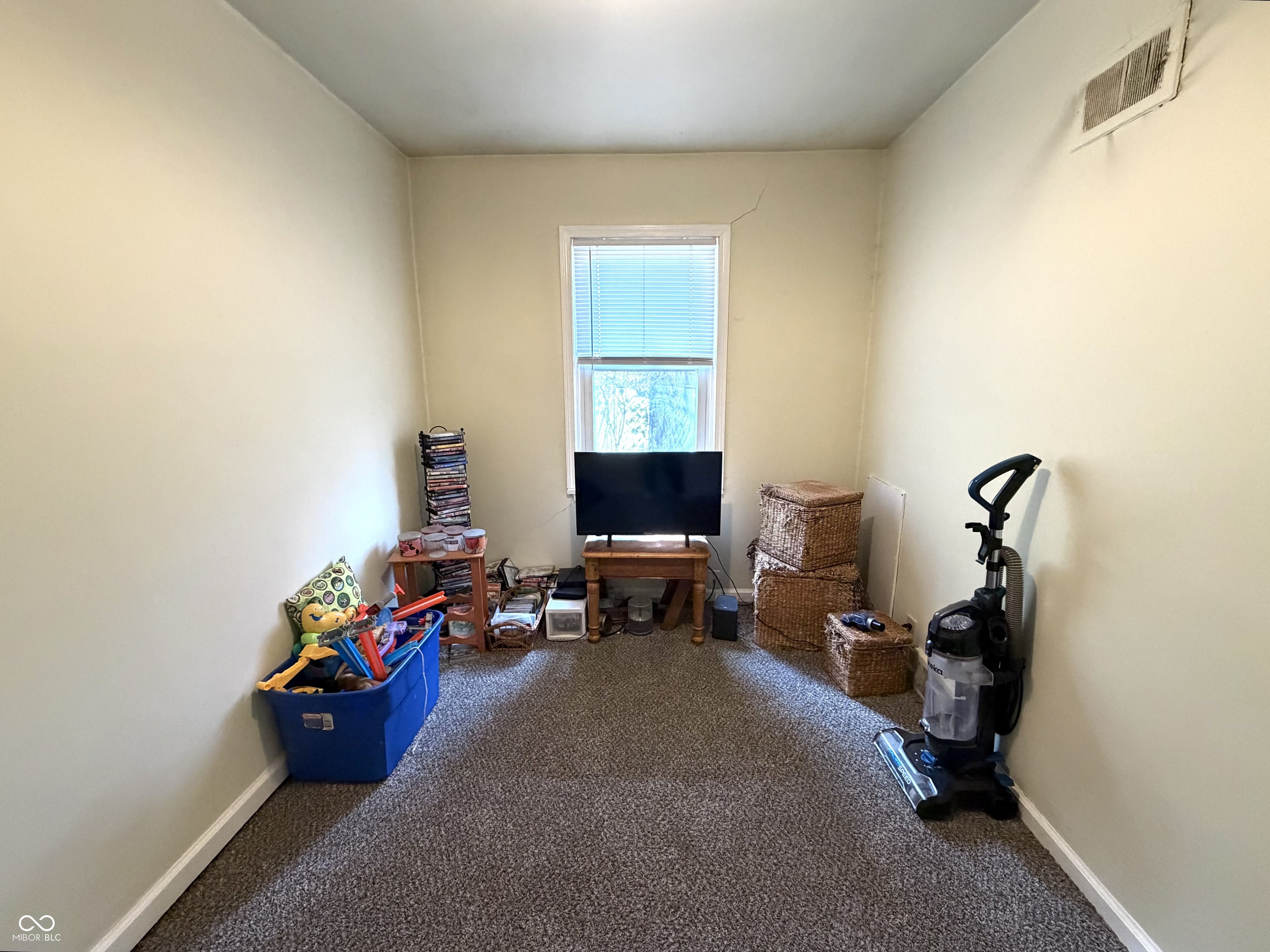 705 West 29th Street Anderson, IN 46016 - Photo 10 of 15