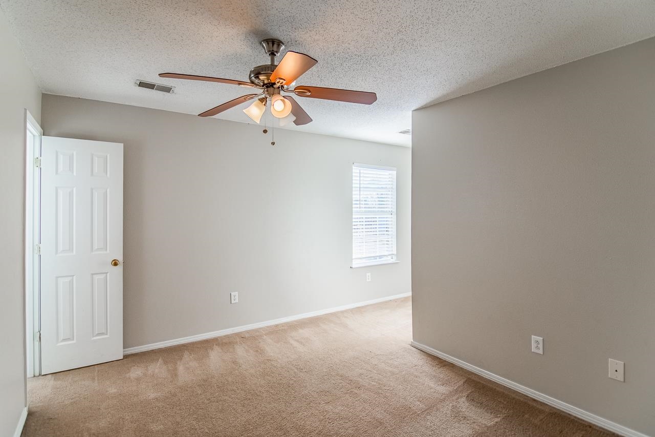 403 Tripmont Court Simpsonville, SC 29680 - Photo 29 of 34