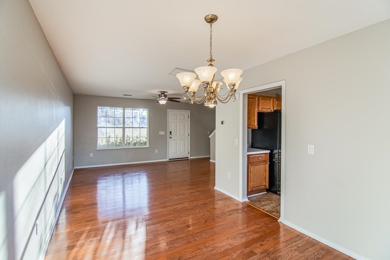 403 Tripmont Court Simpsonville, SC 29680 - Photo 6 of 31