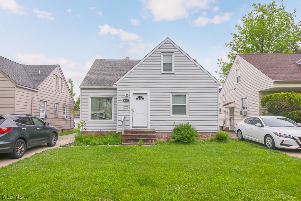 4217 Stilmore Road Cleveland, OH 44121 - Photo 1 of 29
