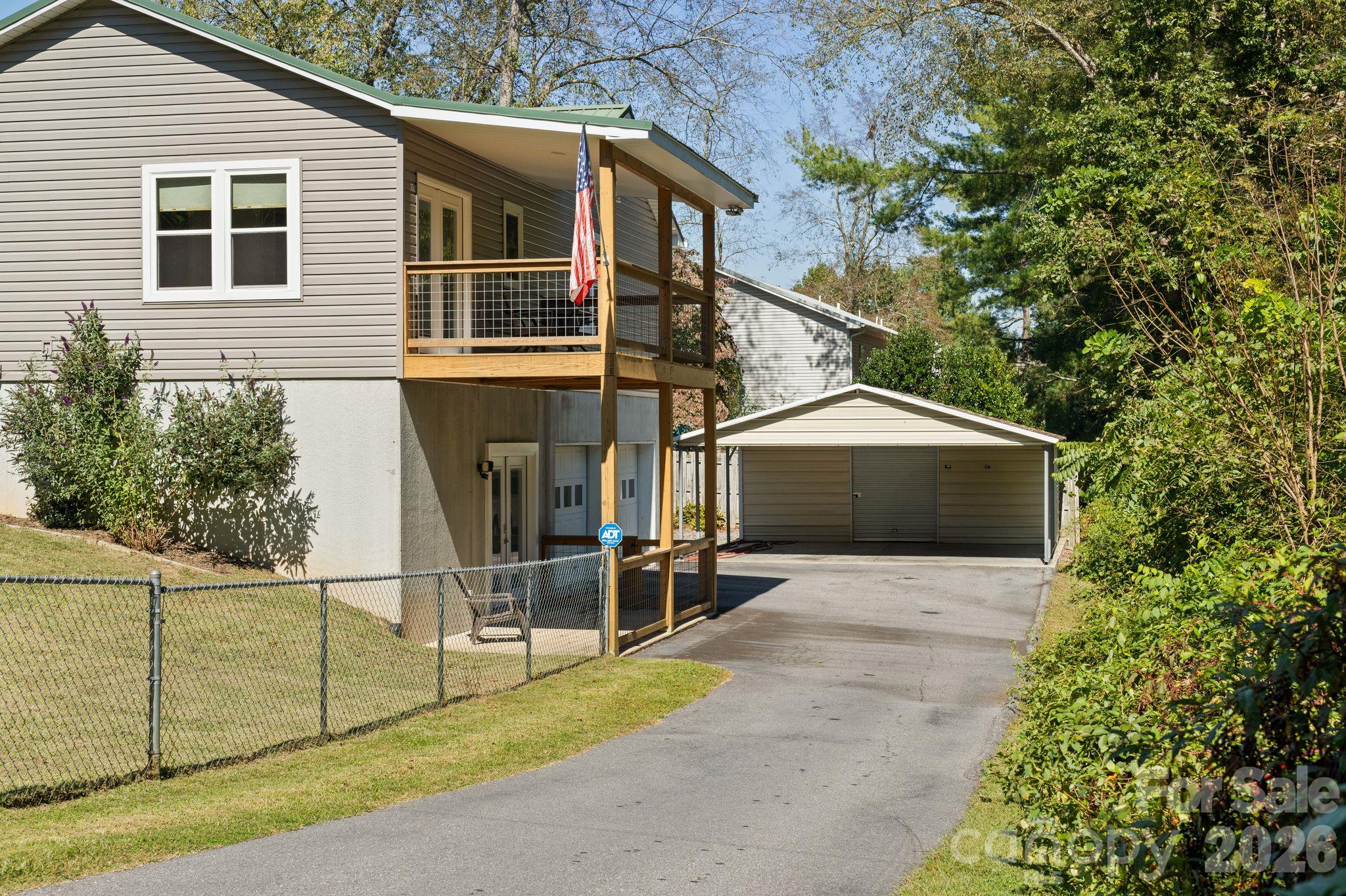 74 Ridgeline Road Clyde, NC 28721 - Photo 32 of 36 Gallery Image 32