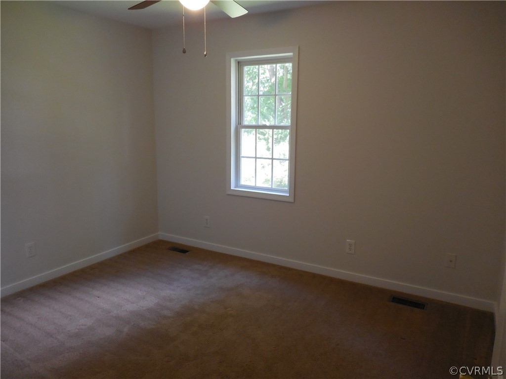 2215 Overlook Road Powhatan, VA 23139 - Photo 16 of 26 Gallery Image 16