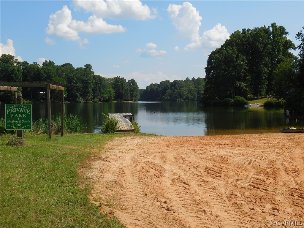 2215 Overlook Road Powhatan, VA 23139 - Photo 25 of 26 Gallery Image 25