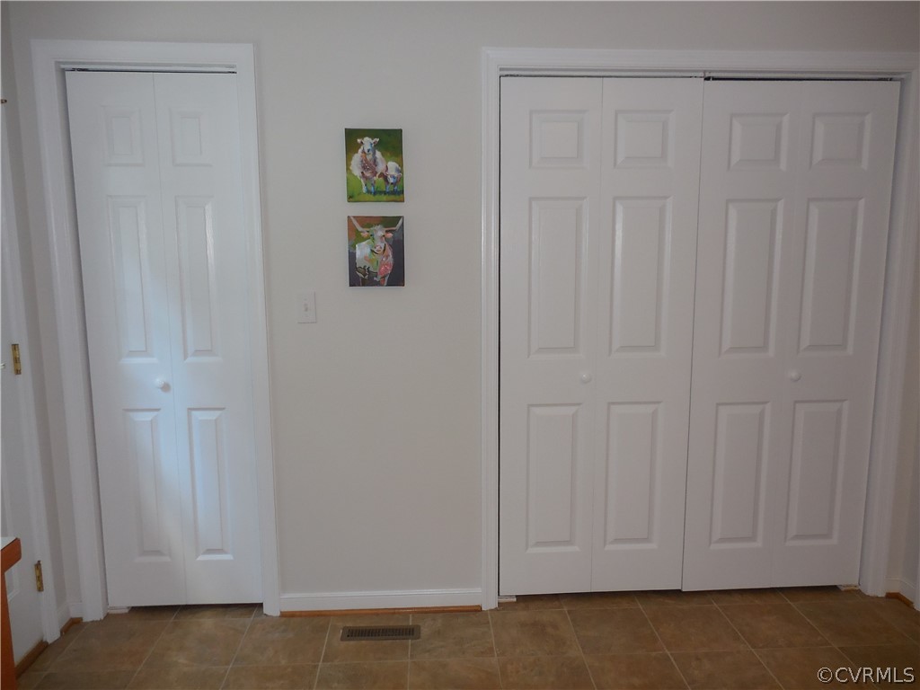 2215 Overlook Road Powhatan, VA 23139 - Photo 8 of 26 Gallery Image 8