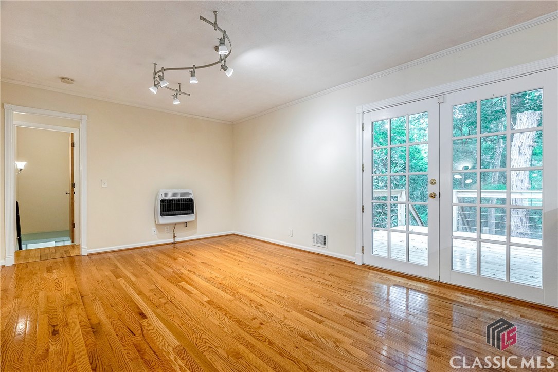 218 Cavalier Road Athens, GA 30606 - Photo 7 of 40