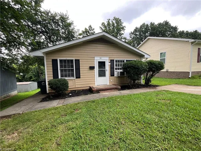 $1,295 | 1001 South Josephine Boyd Street, Greensboro, NC 27403