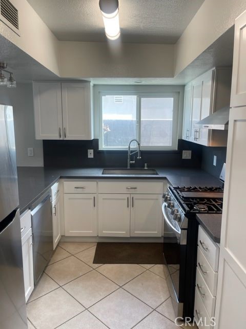 555 El Placer Road, Unit 1 Palm Springs, CA 92264 - Photo 3 of 10