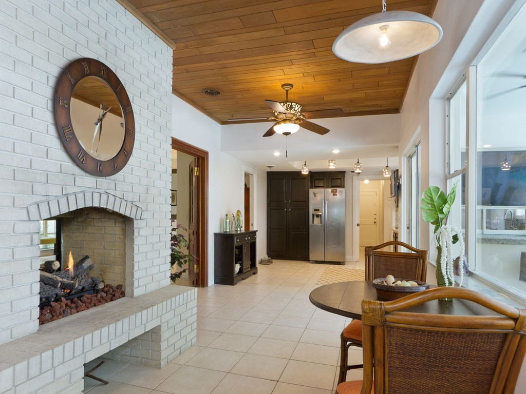 611 Date Palm Road Vero Beach, FL 32963 - Photo 13 of 36