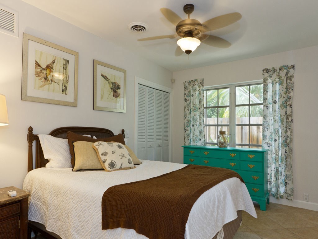 611 Date Palm Road Vero Beach, FL 32963 - Photo 24 of 36