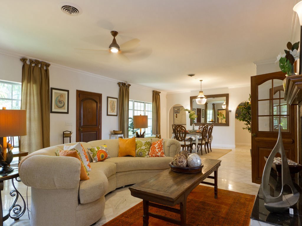 611 Date Palm Road Vero Beach, FL 32963 - Photo 7 of 36