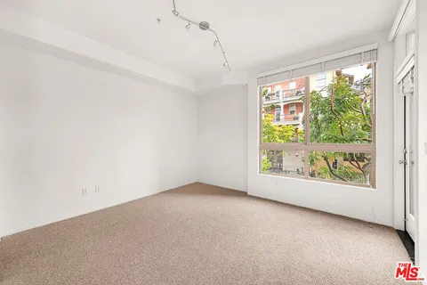 $785,000 | 13044 Pacific Promenade, Unit 214, Playa Vista, CA 90094