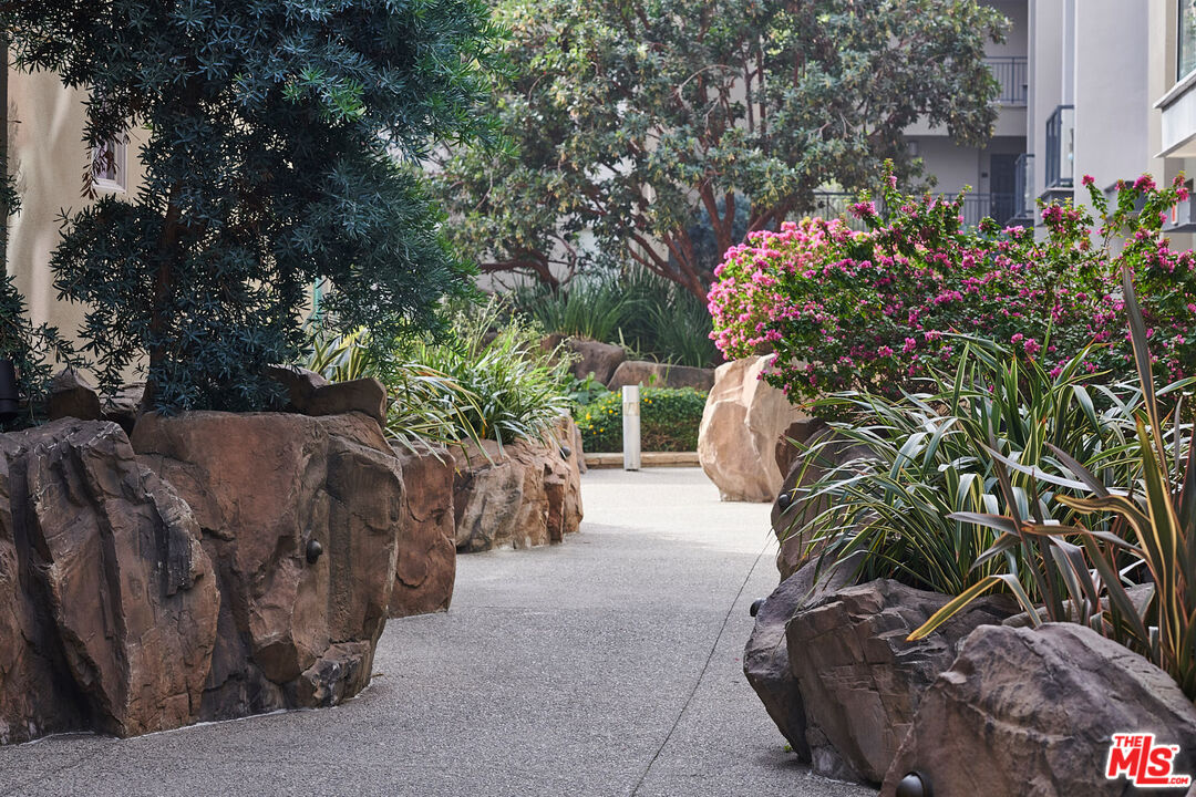 13044 Pacific Promenade, Unit 214 Playa Vista, CA 90094 - Photo 21 of 23