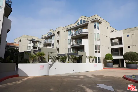 $785,000 | 13044 Pacific Promenade, Unit 214, Playa Vista, CA 90094