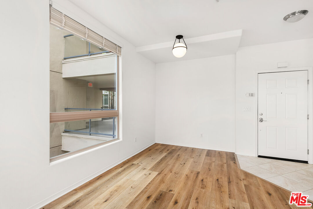 13044 Pacific Promenade, Unit 214 Playa Vista, CA 90094 - Photo 4 of 23