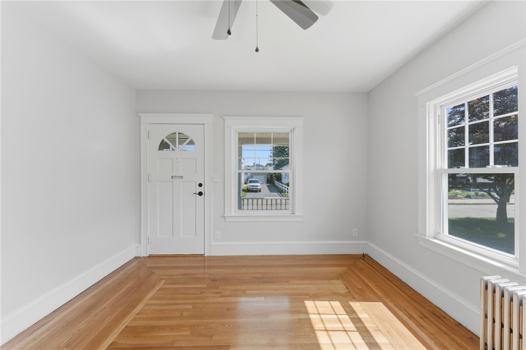 113 Warwick Road Pawtucket, RI 02861 - Photo 6 of 25