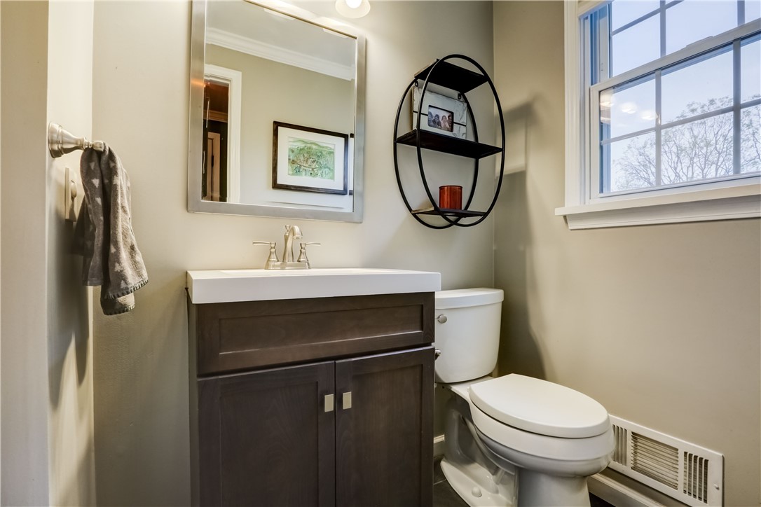 18 Latchmere Drive Victor, NY 14564 - Photo 32 of 46