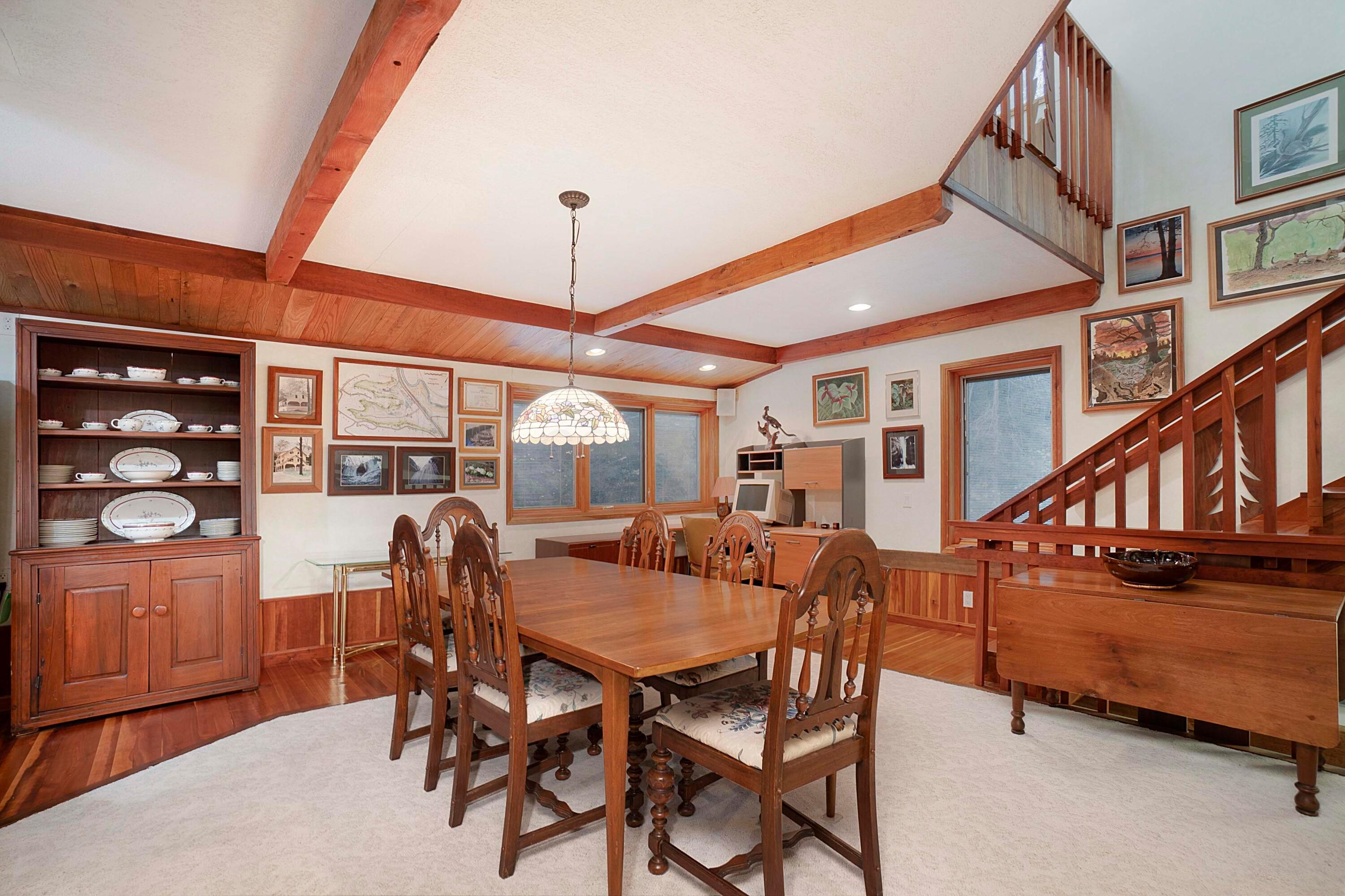 25779 Bailey Road Rockbridge, OH 43149 - Photo 36 of 89 Dining room