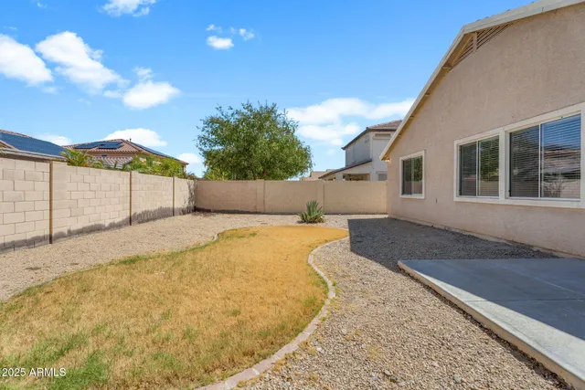 $1,995 | 13644 West San Juan Avenue, Litchfield Park, AZ 85340