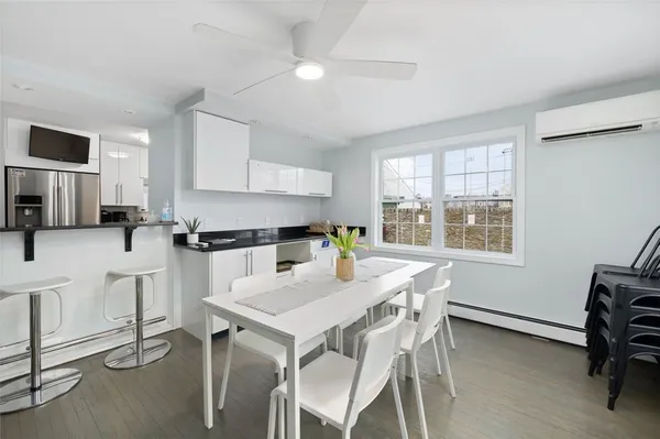 $3,100,000 | 28 Weaver Avenue, Newport, RI 02840