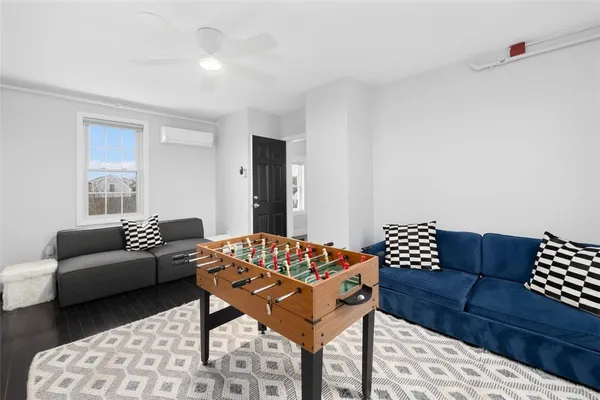 $3,100,000 | 28 Weaver Avenue, Newport, RI 02840