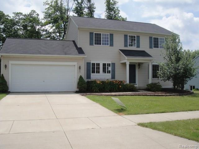 962 Loon Court Fenton, MI 48430 - Photo 1 of 39 DSC03989.jpg