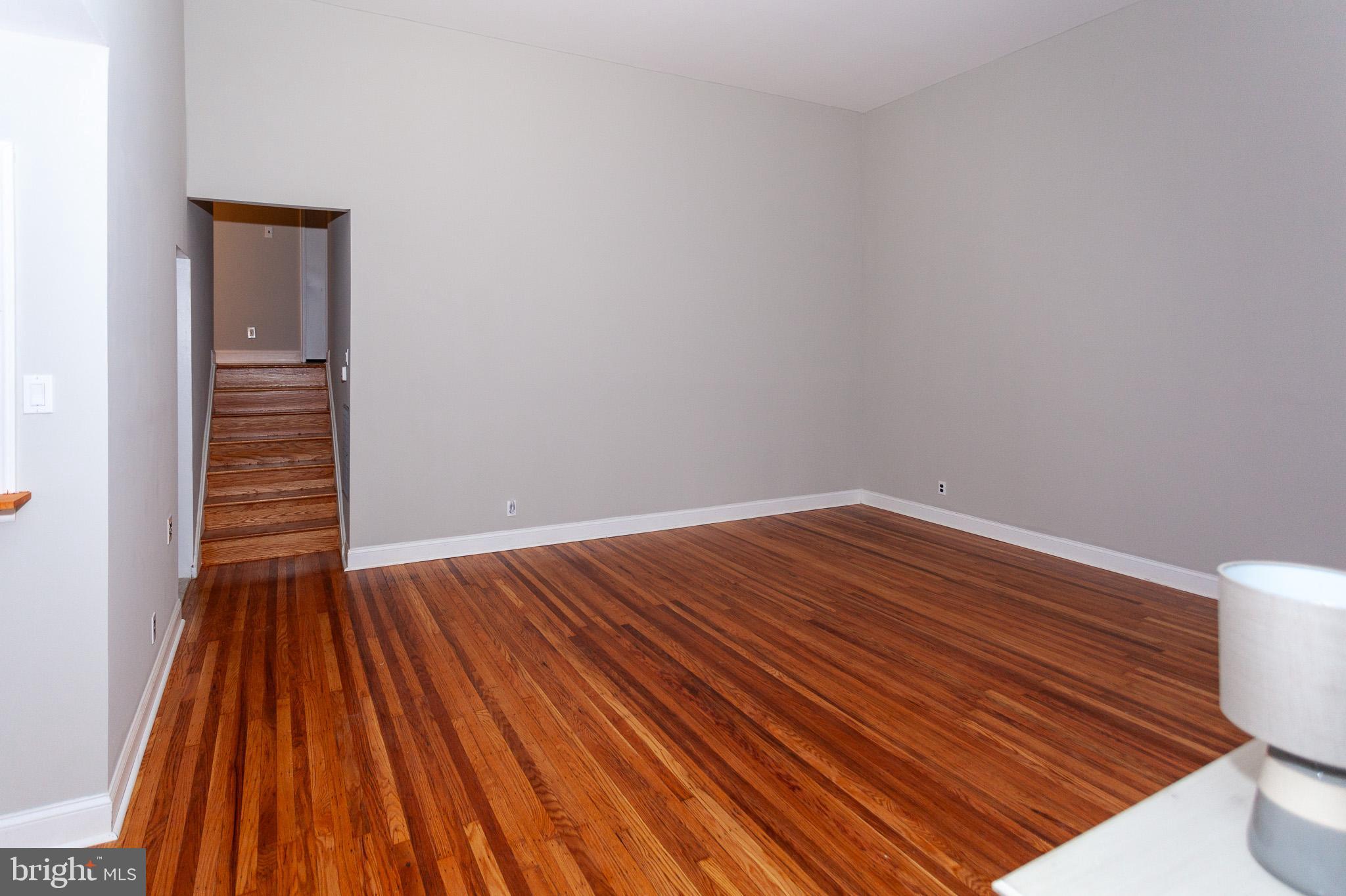 201 Cranford Road Cherry Hill, NJ 08003 - Photo 8 of 25 Living Room
