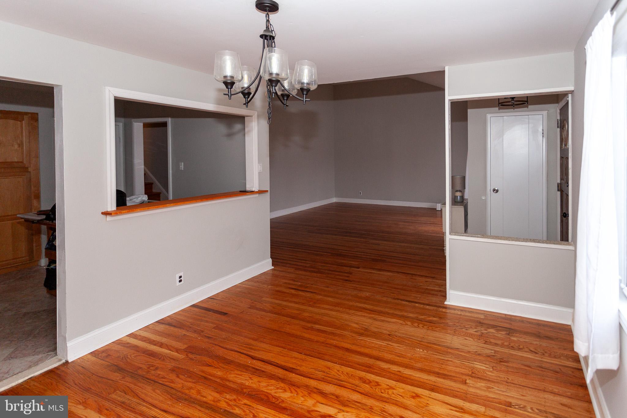 201 Cranford Road Cherry Hill, NJ 08003 - Photo 9 of 25 Dining Room