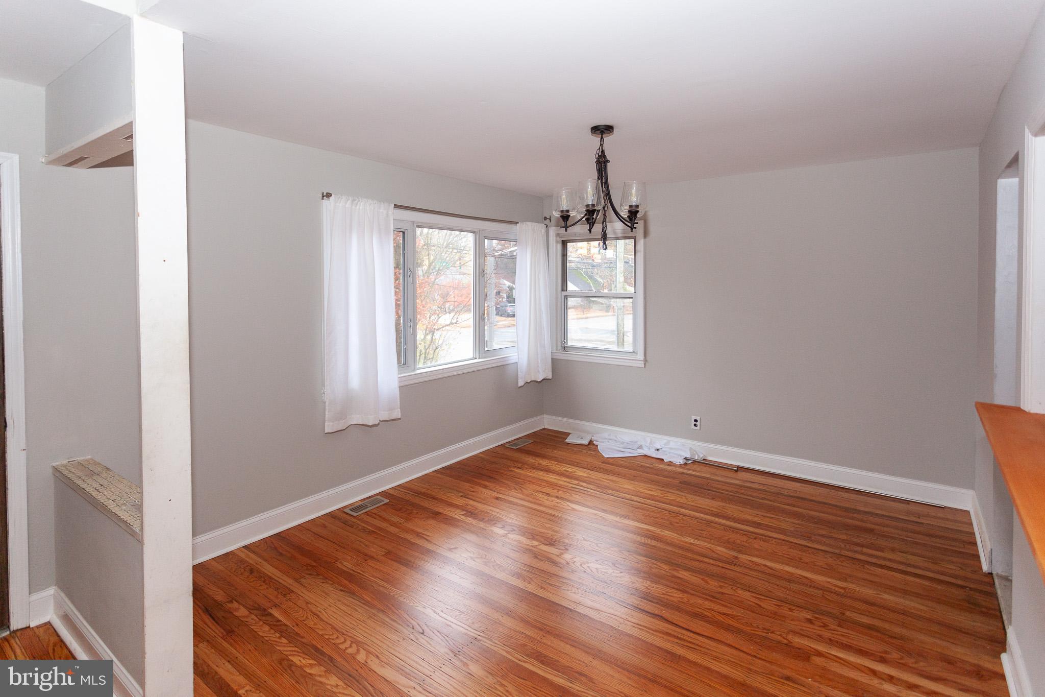201 Cranford Road Cherry Hill, NJ 08003 - Photo 10 of 25 Dining Room