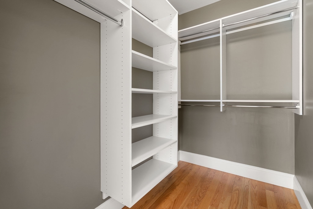 18 Robert Street, Unit 14 Boston, MA 02131 - Photo 13 of 24