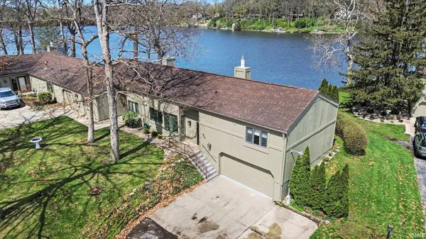 $310,000 | 625 Vistula Terrace East, Unit 1, Mishawaka, IN 46544