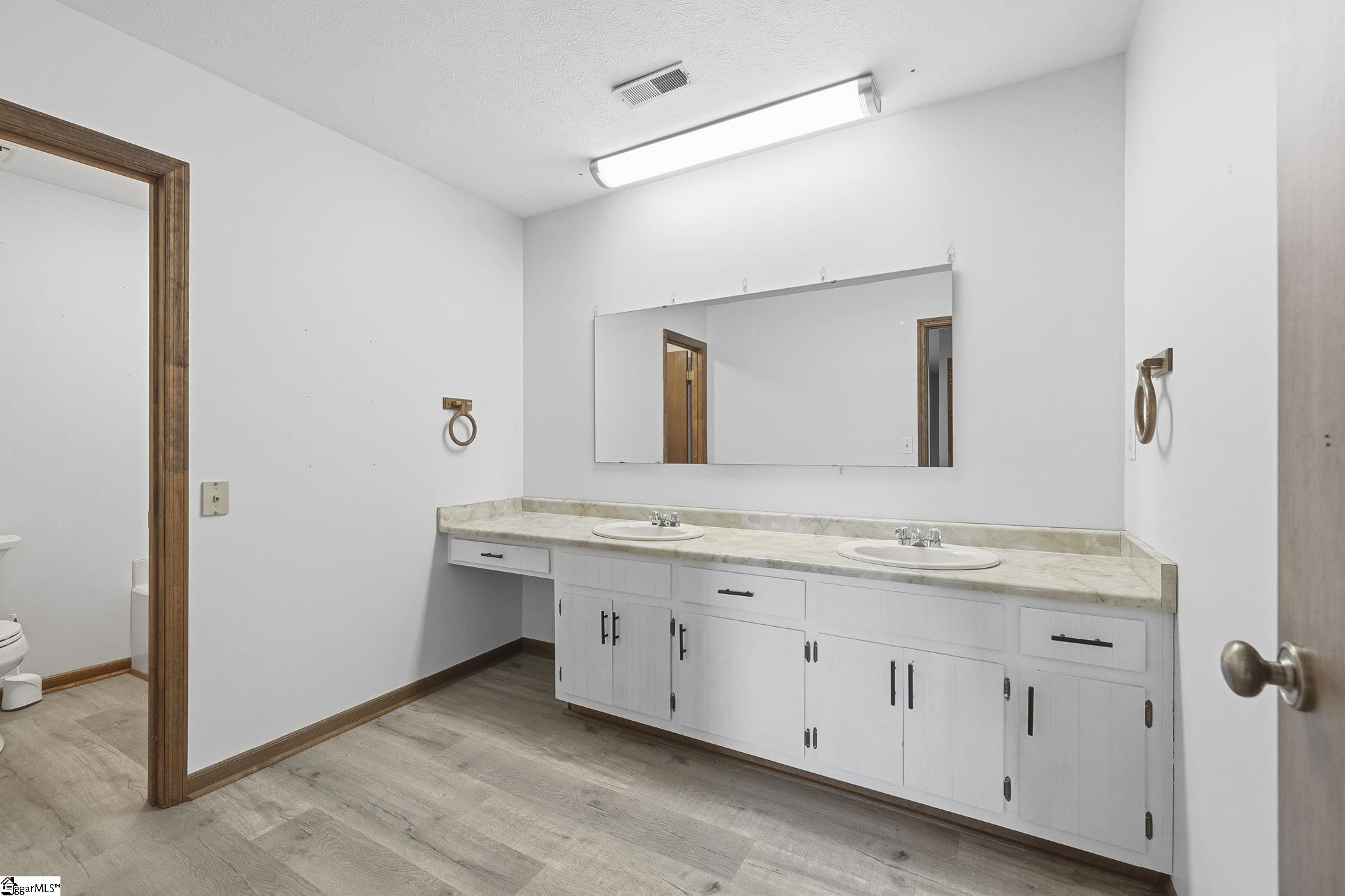 1613 Abercrombie Road Fountain Inn, SC 29644 - Photo 28 of 49 Gallery Image 28