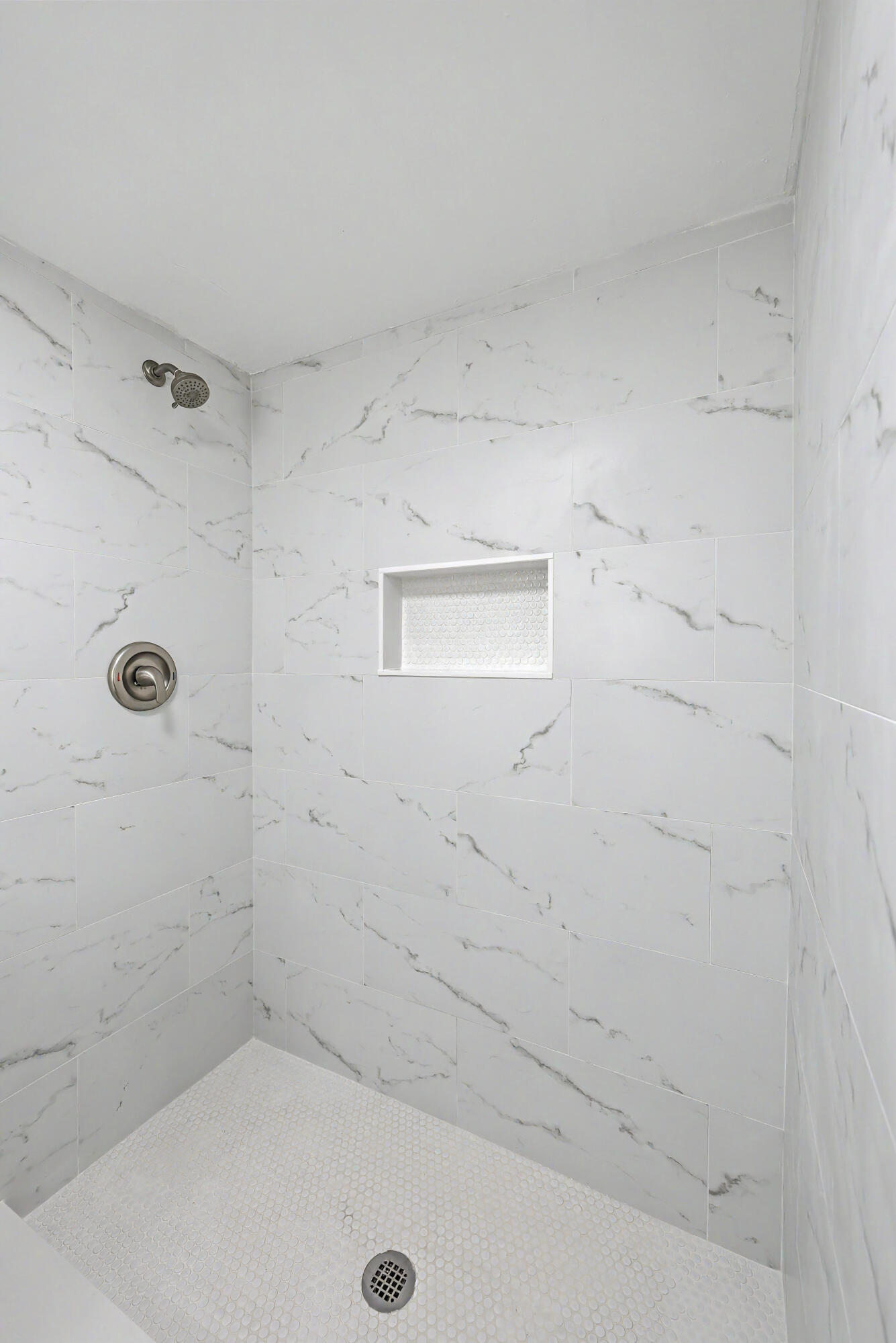 119 Drake Street, Unit D Charleston, SC 29403 - Photo 18 of 21 Bathroom