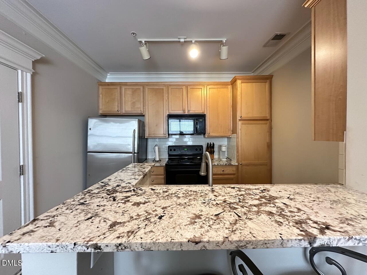 900 Canenaugh Drive, Unit 305 Raleigh, NC 27604 - Photo 3 of 15 IMG_3879