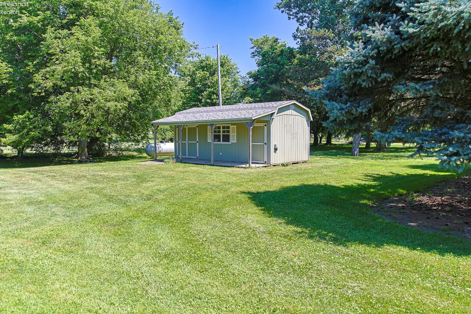 4315 Harris Road Sandusky, OH 44870 - Photo 7 of 62 Gallery Image 7