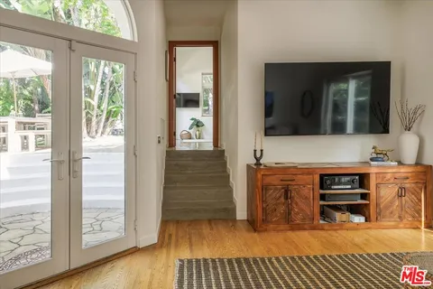 $1,595,000 | 2123 Branden Street, Los Angeles, CA 90026