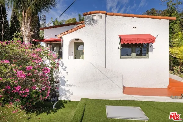 $1,599,000 | 2123 Branden Street, Los Angeles, CA 90026