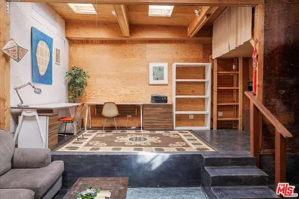 $1,599,000 | 2123 Branden Street, Los Angeles, CA 90026