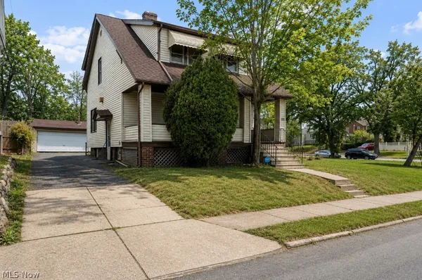 $1,450 | 4367 East 139th Street, Garfield Heights, OH 44105