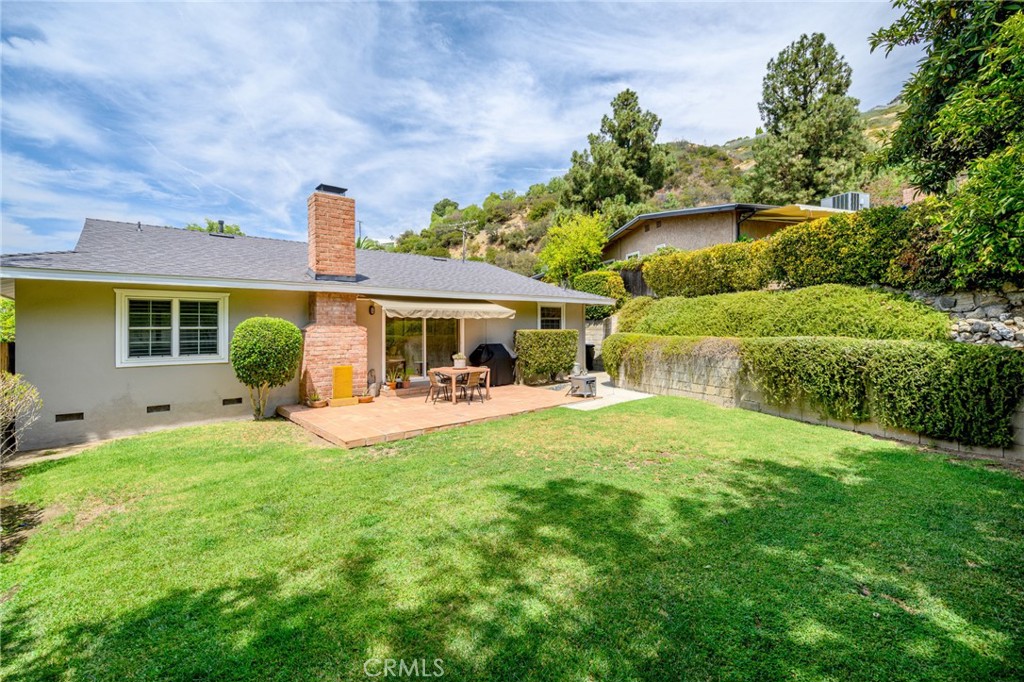 3948 Markridge Road Glendale, CA 91214 - Photo 21 of 25 Gallery Image 21