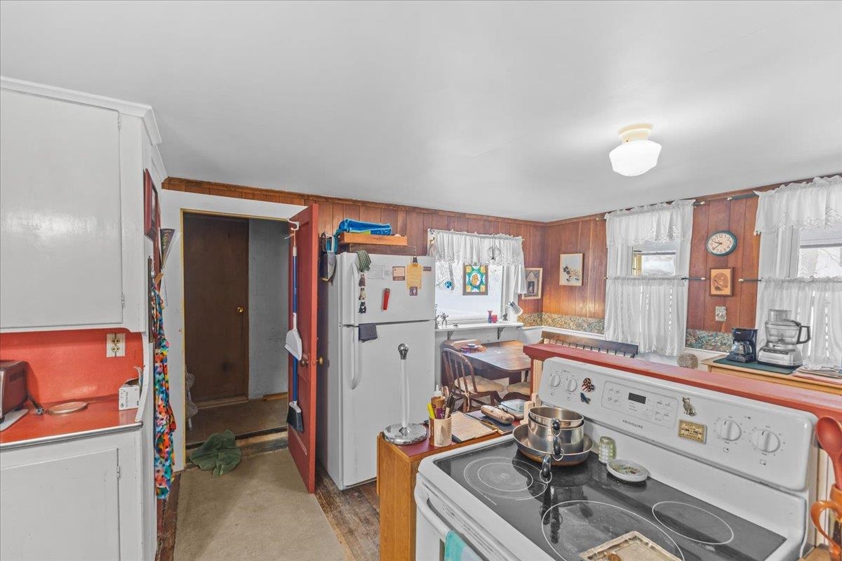 516 Minister Brook Road Worcester, VT 05682 - Photo 17 of 38