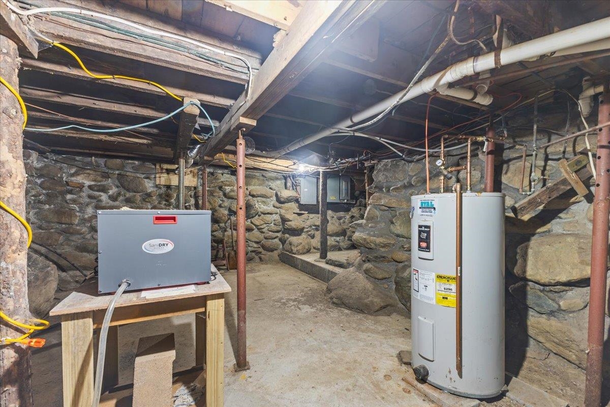 516 Minister Brook Road Worcester, VT 05682 - Photo 24 of 38