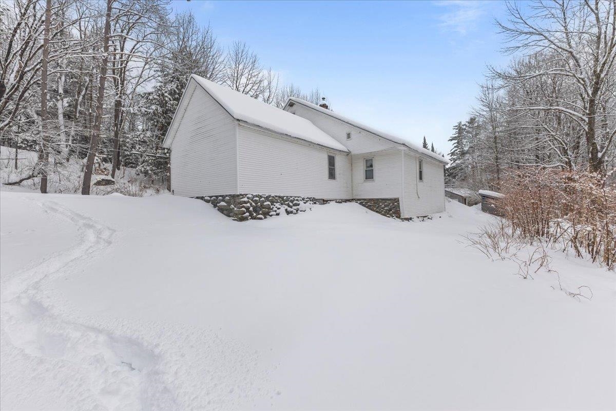 516 Minister Brook Road Worcester, VT 05682 - Photo 6 of 38