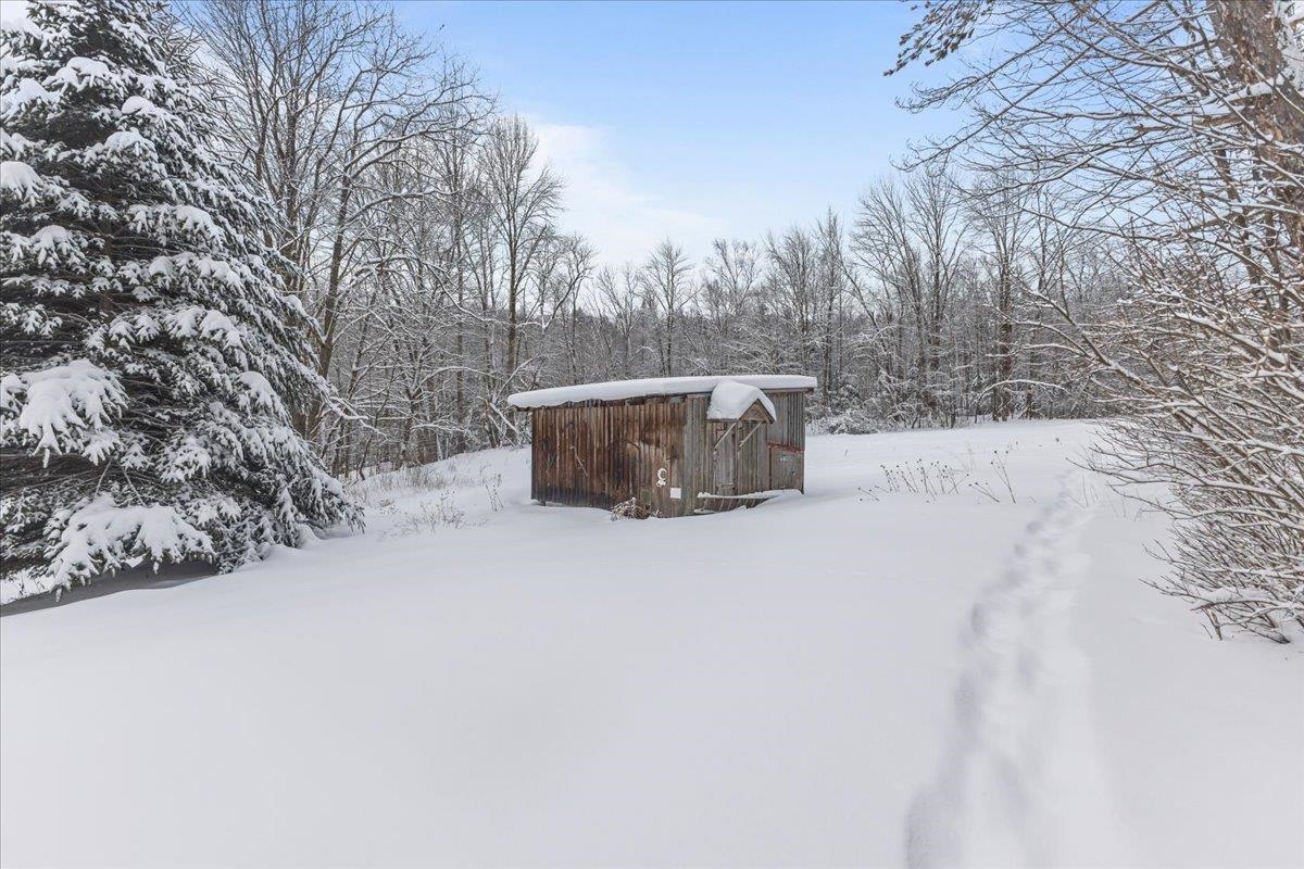 516 Minister Brook Road Worcester, VT 05682 - Photo 8 of 41