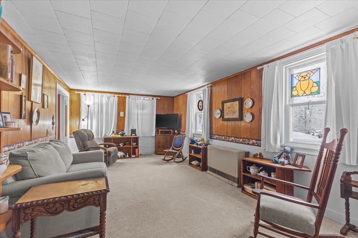 516 Minister Brook Road Worcester, VT 05682 - Photo 9 of 38