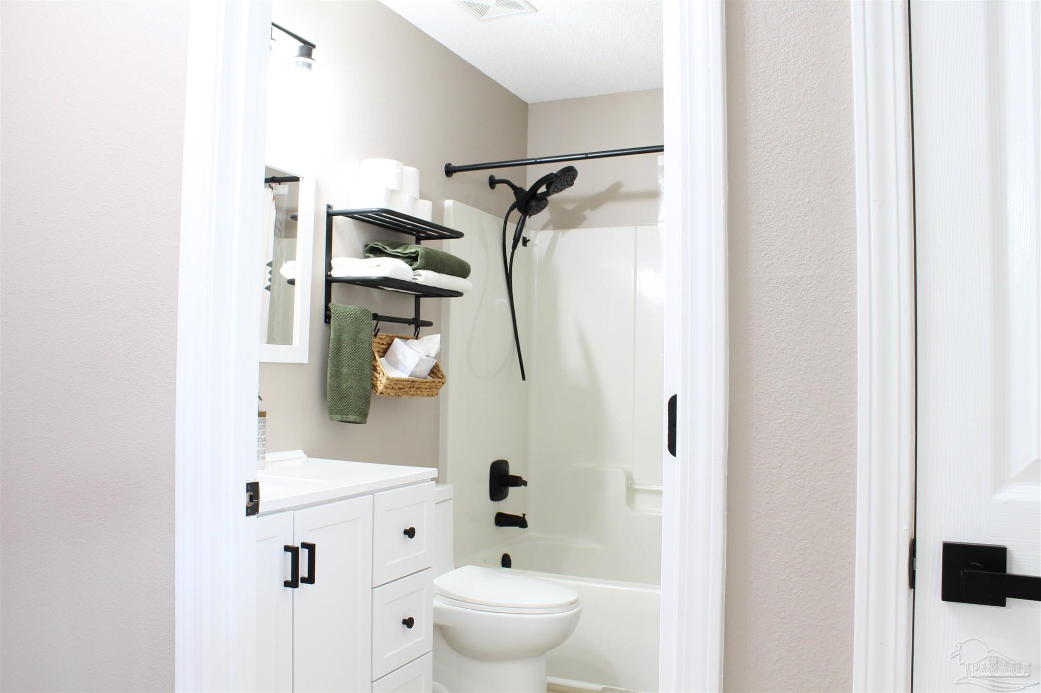 4245 Frasier Lane Pace, FL 32571 - Photo 18 of 31