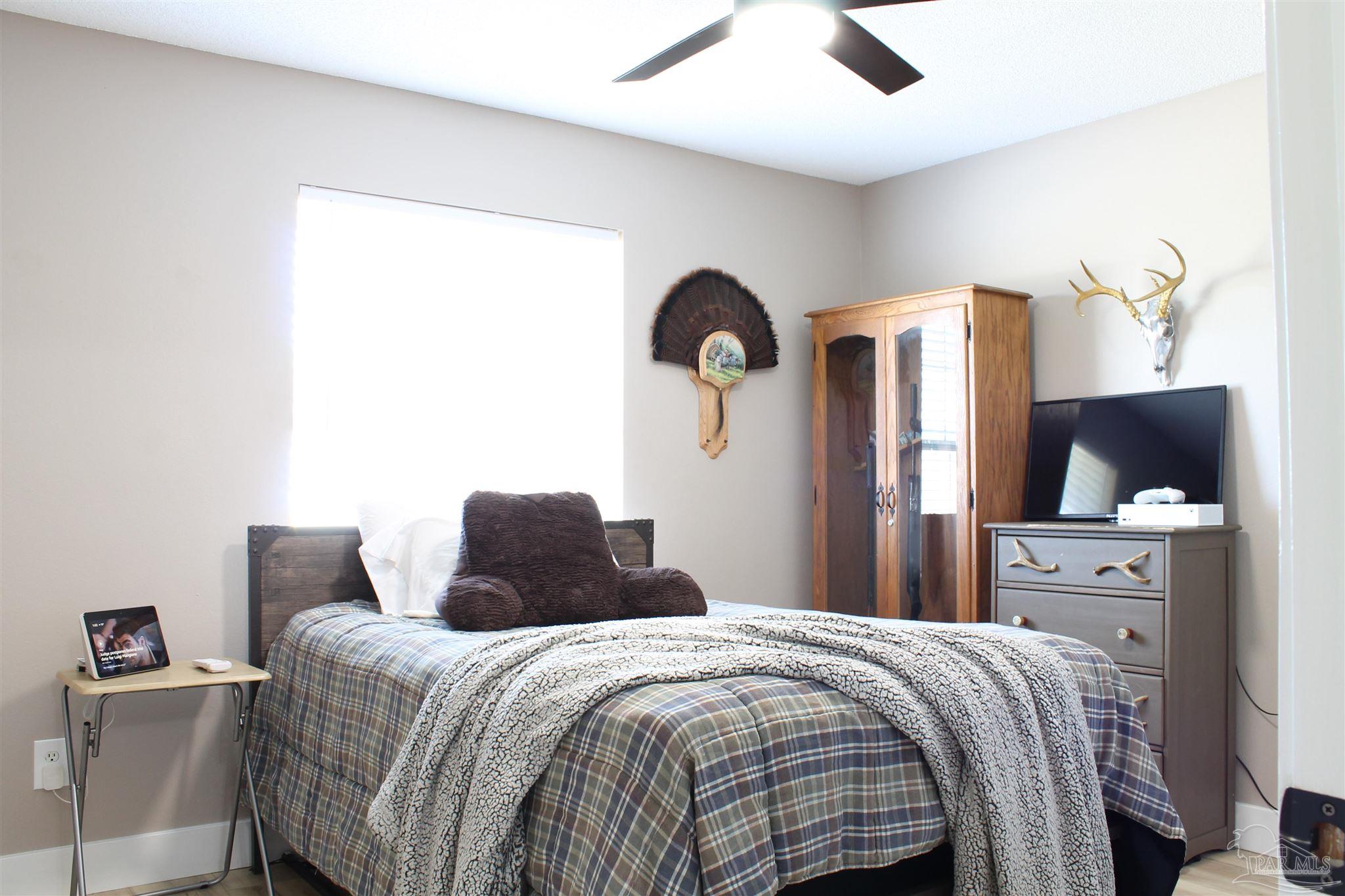 4245 Frasier Lane Pace, FL 32571 - Photo 22 of 31