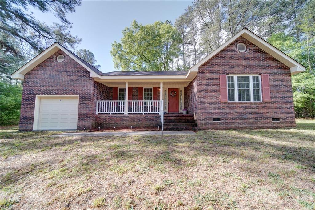 672 Clemmons Road Wadesboro, NC 28170 - Photo 1 of 48 Gallery Image 1